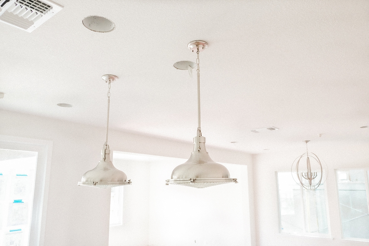 Dining room light and pendant light at the kitchen island