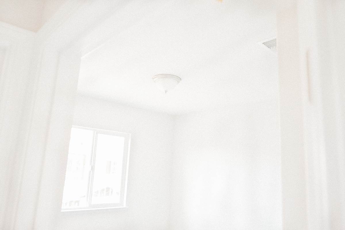 Guest bedroom mushroom light